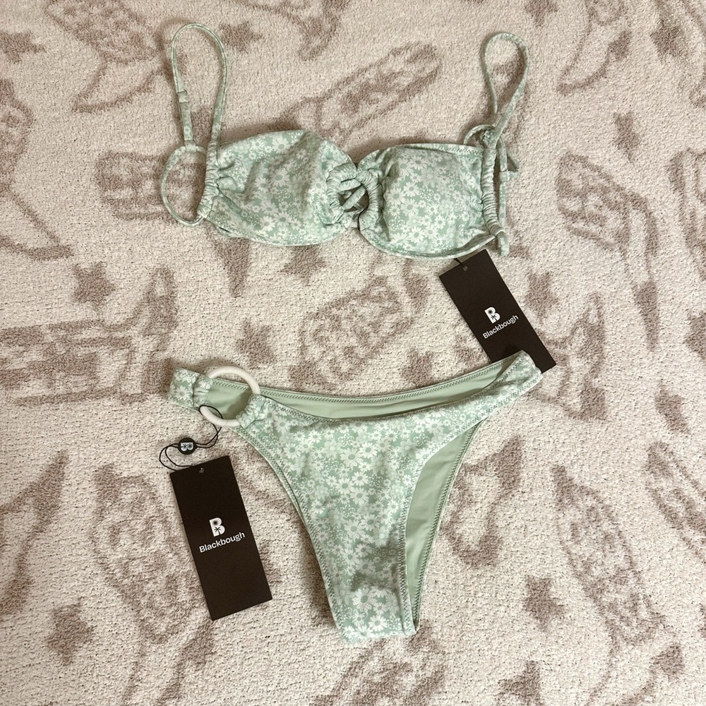 NWT Blackbough green floral bikini